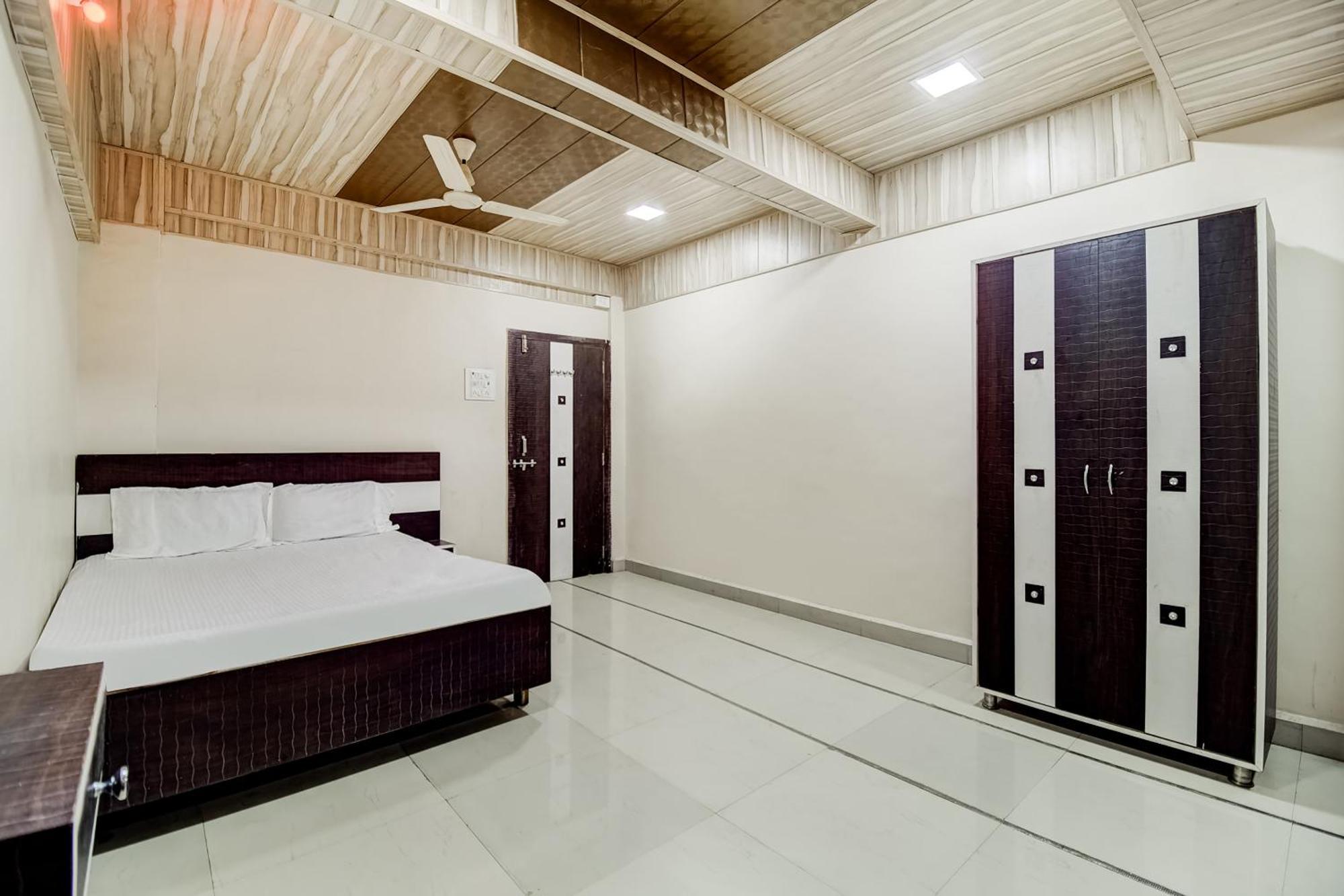Amarnāth Hotel O Sangam Relax Point מראה חיצוני תמונה