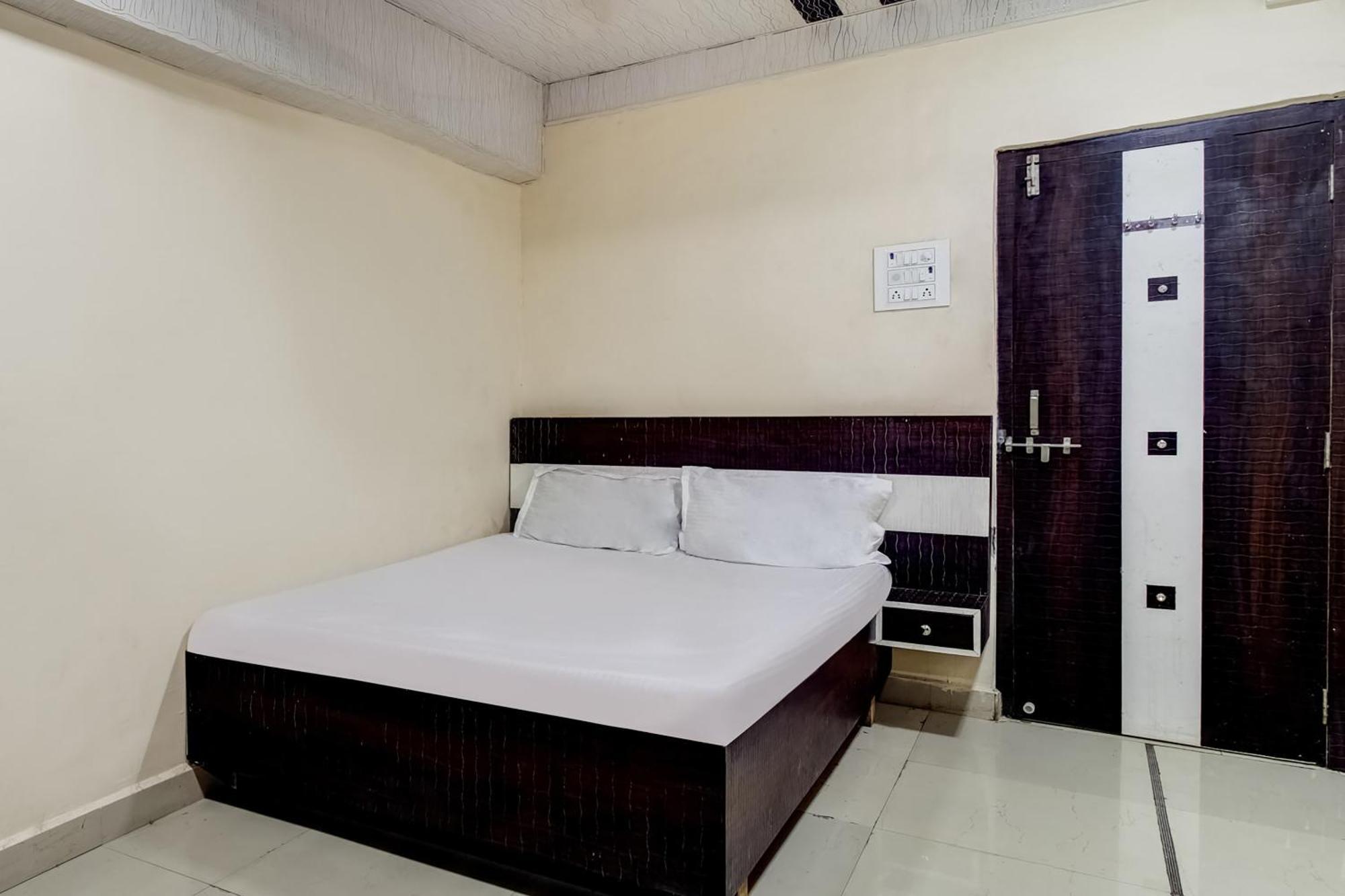 Amarnāth Hotel O Sangam Relax Point מראה חיצוני תמונה